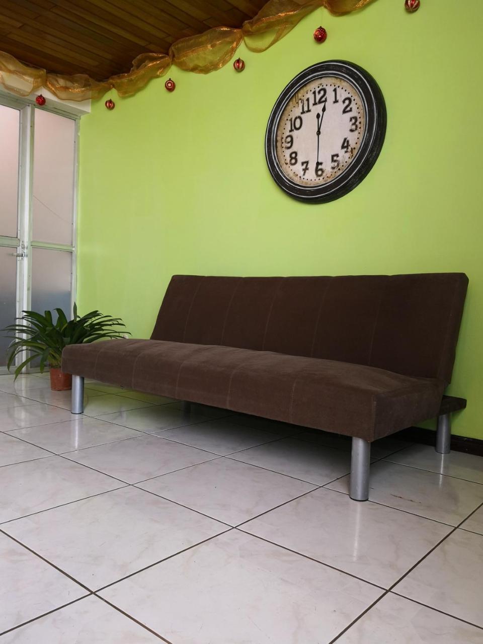 Bed and Breakfast Vida Tropical Alajuela Exteriér fotografie